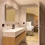 Modern -ac-1br-4p-pantheon * Paris