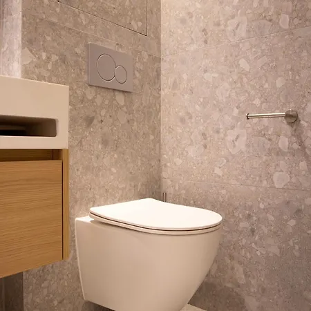 Modern -ac-1br-4p-pantheon