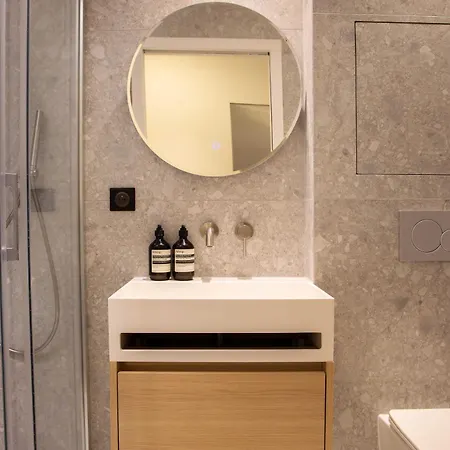 Modern -ac-1br-4p-pantheon شقة باريس